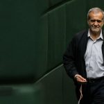 رئیس جمهور وارد مجلس شورای اسلامی شد
