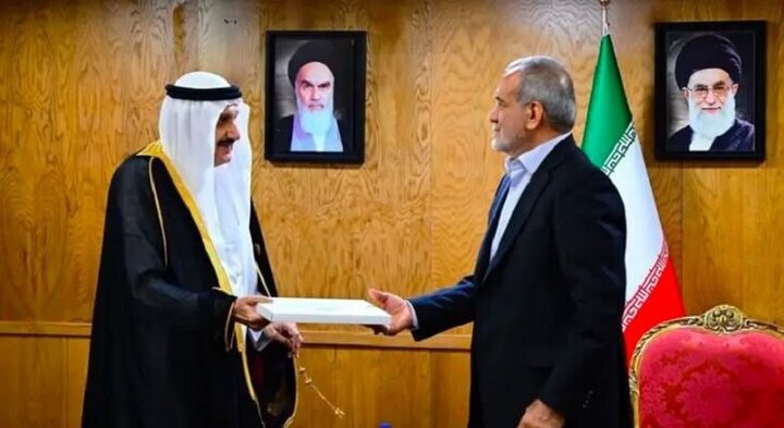 نامه پادشاه عربستان به پزشکیان/ ادامه هماهنگی برای امنیت و صلح نامه پادشاه عربستان به پزشکیان/ ادامه هماهنگی برای امنیت و صلح