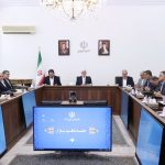 عارف: باید جلوی سوءاستفاده دشمنان در عرصه اقتصادی را بگیریم