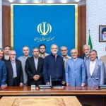 پزشکیان: نقش‌ احزاب در کارآمدسازی نظام سیاسی و اجرایی کشور نیاز به آسیب‌ شناسی دارد