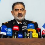 ایران هرگز منزوی نمی‌شود/برای ساخت ناوشکن‌های سنگین برنامه‌ داریم