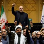 شعار «مرگ بر اسرائیل» و «مرگ بر آمریکا» در صحن مجلس طنین‌انداز شد