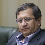 همتی: افرادی که خودرو ندارند از پایین بودن قیمت بنزین چه نفعی می‌برند؟