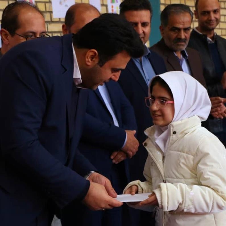 به صدا درآمدن «زنگ بیمه» در استان گلستان توسط بیمه دی