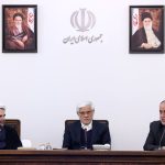 عارف: ۵۰ درصدی را که در انتخابات شرکت نکردند جذب کنیم/همراهی سه قوه با وفاق