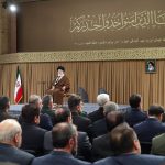 رهبرانقلاب: راهپیمایی ۲۲ بهمن پیام اتحاد ملت ایران به تهدیدهای احمقانه دشمن بود