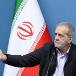 تغییر آدم‌ها مشکلی را حل نخواهد کرد/خبر استیضاح وزیر اقتصاد به بی‌ثباتی بازار دامن زده است