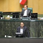 ابراهیمی: بزرگ‌ترین خدمت نمایندگان به دولت رای به عدم صلاحیت وزیر اقتصاد است