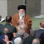 رهبر انقلاب: دست دوستی و همکاری جمهوری اسلامی به سمت همه‌ دولت‌های اسلامی دراز است