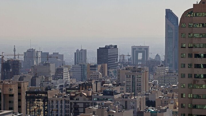 رکود تورمی در بازار مسکن؛ نه خریدار توان دارد نه فروشنده کوتاه میآید رکود تورمی در بازار مسکن؛ نه خریدار توان دارد نه فروشنده کوتاه میآید