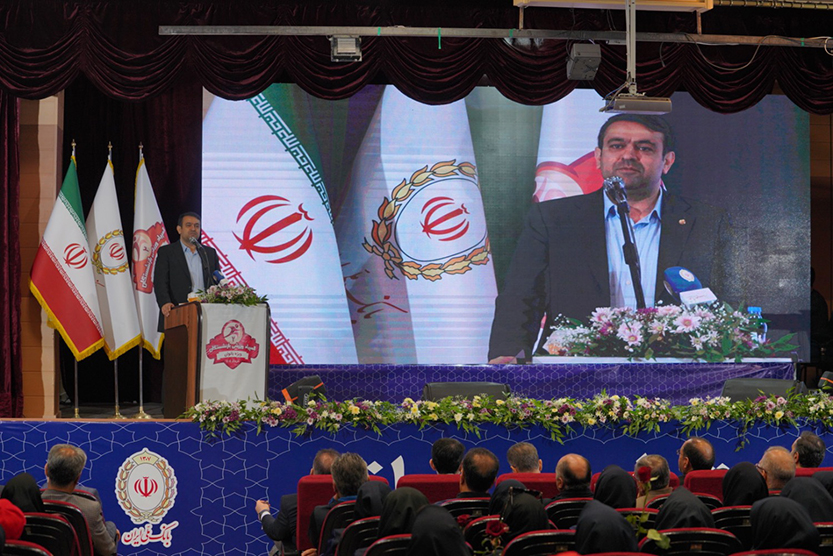 تأکید مدیرعامل بانک ملی ایران بر ارتقای نقش بانوان در سطوح مدیریتی تأکید مدیرعامل بانک ملی ایران بر ارتقای نقش بانوان در سطوح مدیریتی