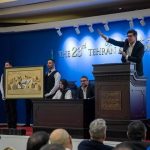 حراج تهران پس از حواشی «دختر نشسته» برگزار شد؛ فروش ۱۷۵ میلیاردی