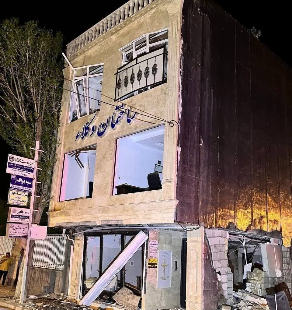 انفجار هولناک در ساختمان وکلا انفجار هولناک در ساختمان وکلا