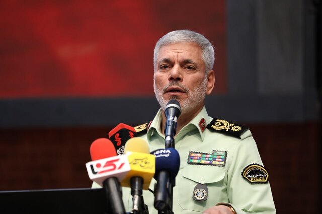 عملیاتی شدن سامانه «سجاد» در اربعین ۱۴۰۴ در تمام مرزهای کشور/ تلاش پلیس برای سهولت تردد زائران عملیاتی شدن سامانه «سجاد» در اربعین ۱۴۰۴ در تمام مرزهای کشور/ تلاش پلیس برای سهولت تردد زائران