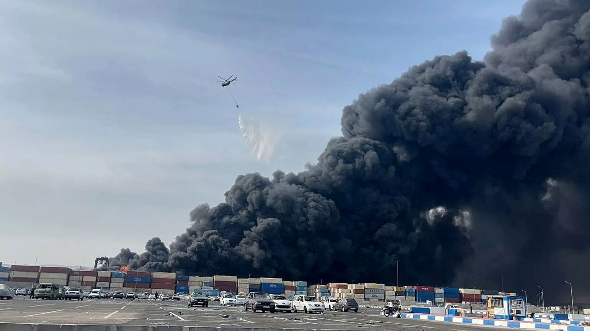 افزایش آمار جانباختگان حادثه بندر شهید رجایی به ۵۸ نفر افزایش آمار جانباختگان حادثه بندر شهید رجایی به ۵۸ نفر