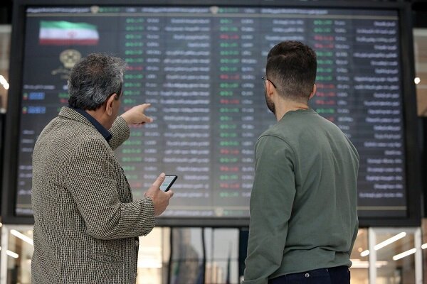 بازگشت حقیقی‌ها به معاملات بازار سرمایه