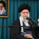 موافقت رهبر انقلاب با عفو و تخفیف مجازات جمعی از محکومان