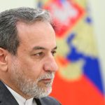 عراقچی: ایران در حال دفاع مشروع در برابر تهاجم آمریکایی-اسرائیلی است