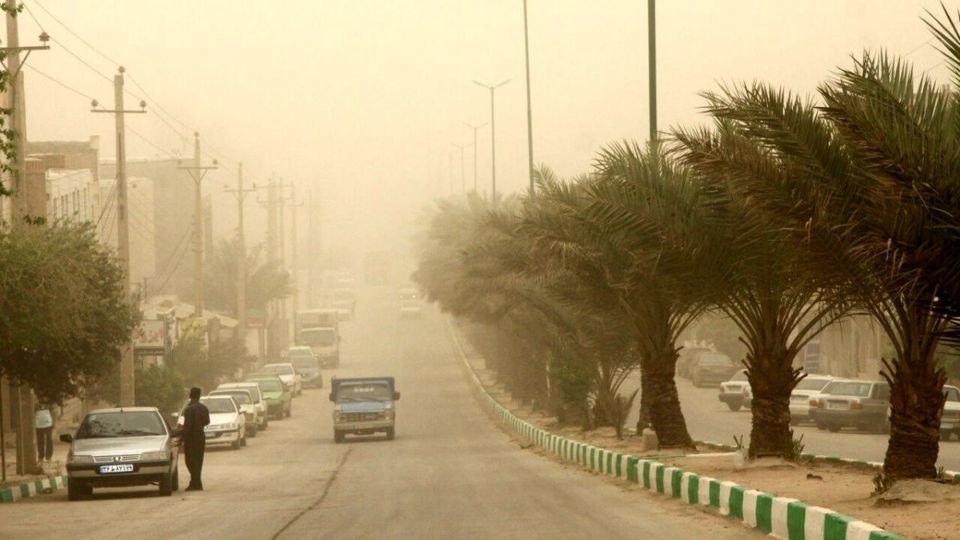 آسمان صاف در اغلب نقاط کشور/ احتمال خیزش گردوخاک در تهران آسمان صاف در اغلب نقاط کشور/ احتمال خیزش گردوخاک در تهران