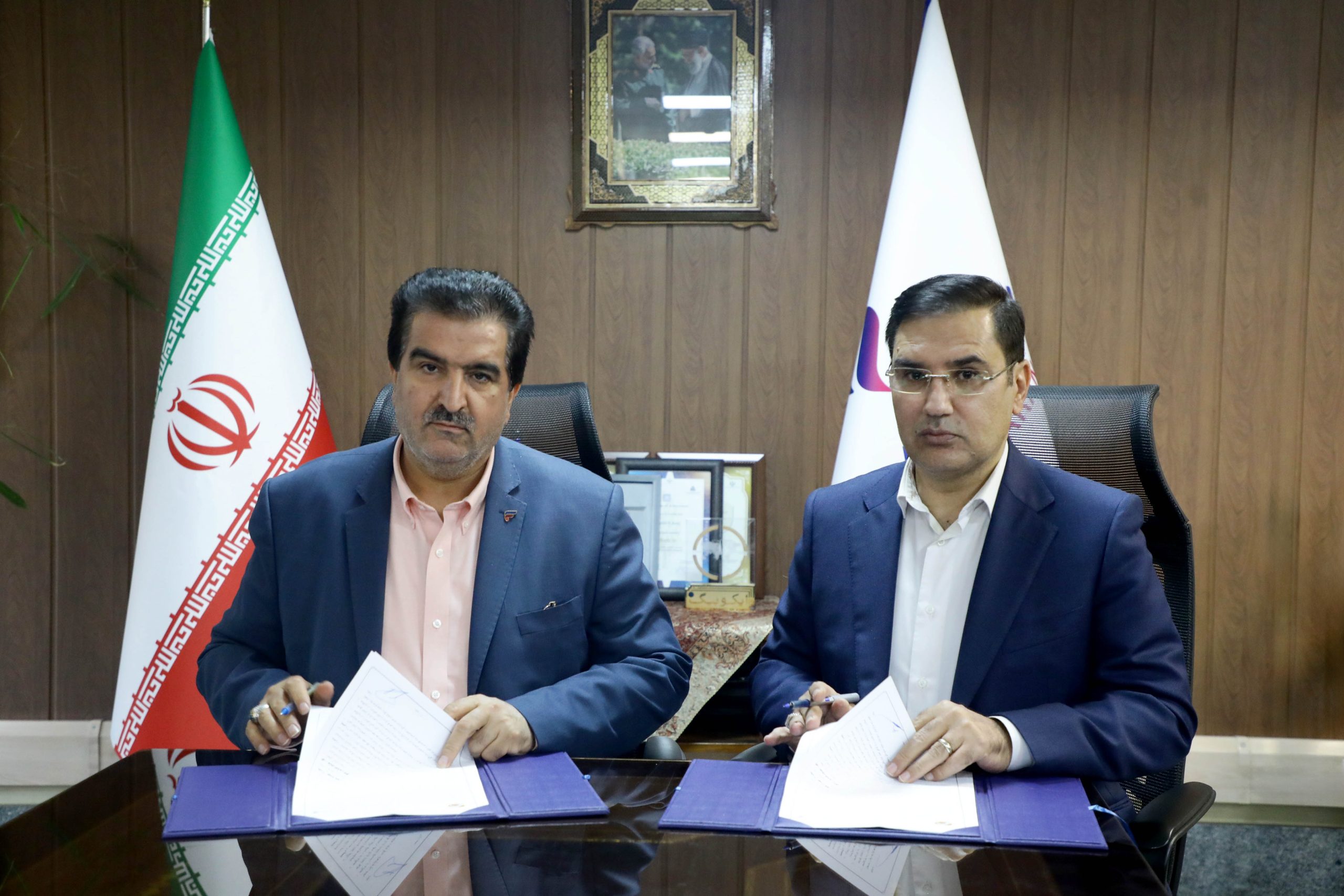 حمایت بانک رفاه کارگران از صنعت آلومینیوم کشور حمایت بانک رفاه کارگران از صنعت آلومینیوم کشور