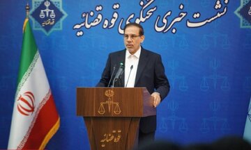 این دو سریال صحنههای مبتذل داشتند توقیف کردیم این دو سریال صحنههای مبتذل داشتند توقیف کردیم