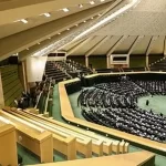 شکار مستمری‌ها در مِه جنگ/ جراحی بی‌رحمانه‌ حقوق‌ بازنشستگان با تیغ “میانگین کل دوره”!