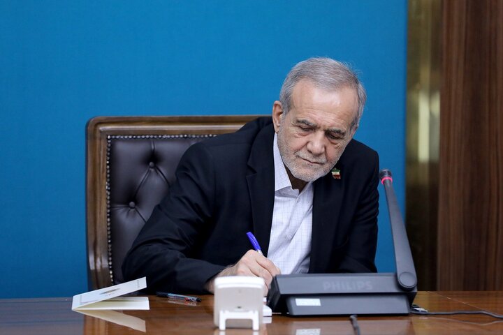 ابلاغ قانون الزام دولت به تعلیق همکاری با آژانس بین‌المللی انرژی اتمی
