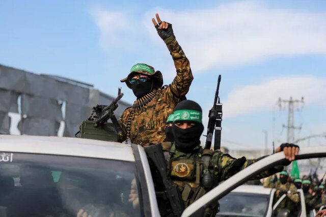 آتلانتیک: حماس همچنان قوی است و ۲۰ هزار رزمنده دارد آتلانتیک: حماس همچنان قوی است و ۲۰ هزار رزمنده دارد