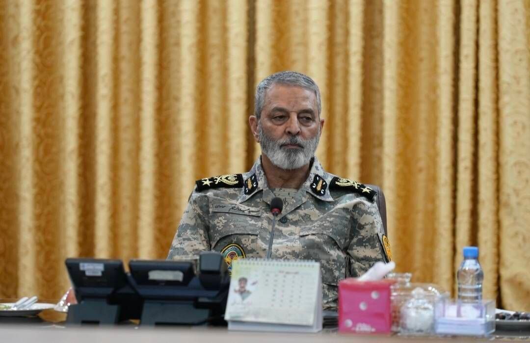 سرلشکر موسوی: ارتقاء توان دفاعی و هجومی نیروهای مسلح تعطیل پذیر نیست