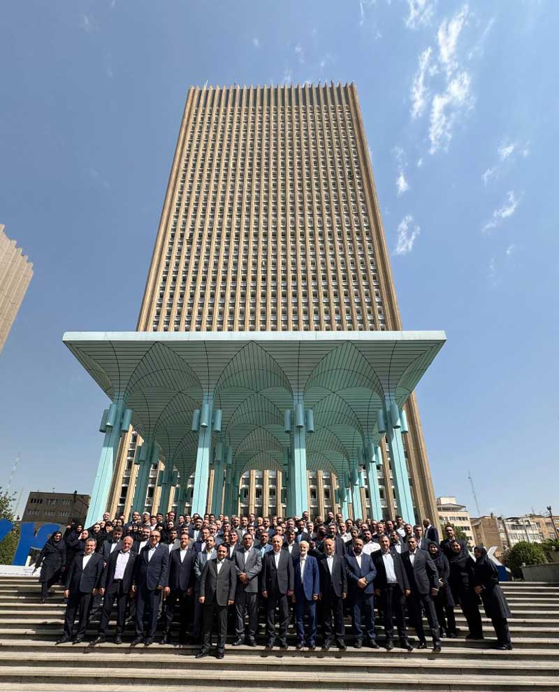 آیین بزرگداشت آغاز 74مین سال فعالیت بانک صادرات ایران برگزار شد/ محسن سیفی: بانک صادرات ایران در مسیر دستیابی به جایگاه شایسته در نظام بانکی ثابت قدم است آیین بزرگداشت آغاز 74مین سال فعالیت بانک صادرات ایران برگزار شد/ محسن سیفی: بانک صادرات ایران در مسیر دستیابی به جایگاه شایسته در نظام بانکی ثابت قدم است
