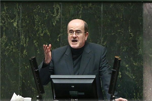 نماینده مجلس: برای ساماندهی یارانه بگیرها نباید یارانه کمدرآمدها حذف شود