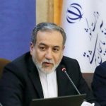 وزیر امور خارجه: پرچم مذاکره بر زمین نیفتاده است / آماده گفتگوی منصفانه و محترمانه هستیم