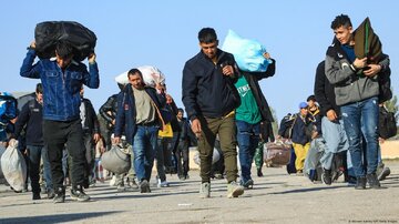اتباع افغانستان در ایران برابر 12درصد جمعیت کشورمان است/ ویزا ندهید،  توان تامین امکانات آنها را نداریم
