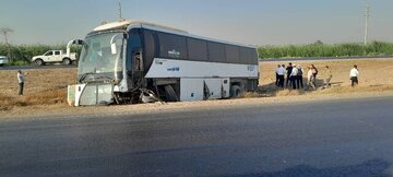 واژگونی اتوبوس در محور شوش – اهواز