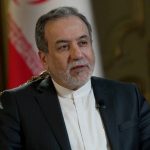پیام عراقچی به مناسبت میلاد حضرت زینب(س) و روز پرستار