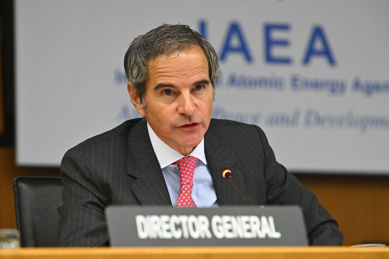 گروسی: بازرسان آژانس به ایران بازگشته‌اند/برای احیای بازرسی‌های کامل تعامل بیشتری لازم است