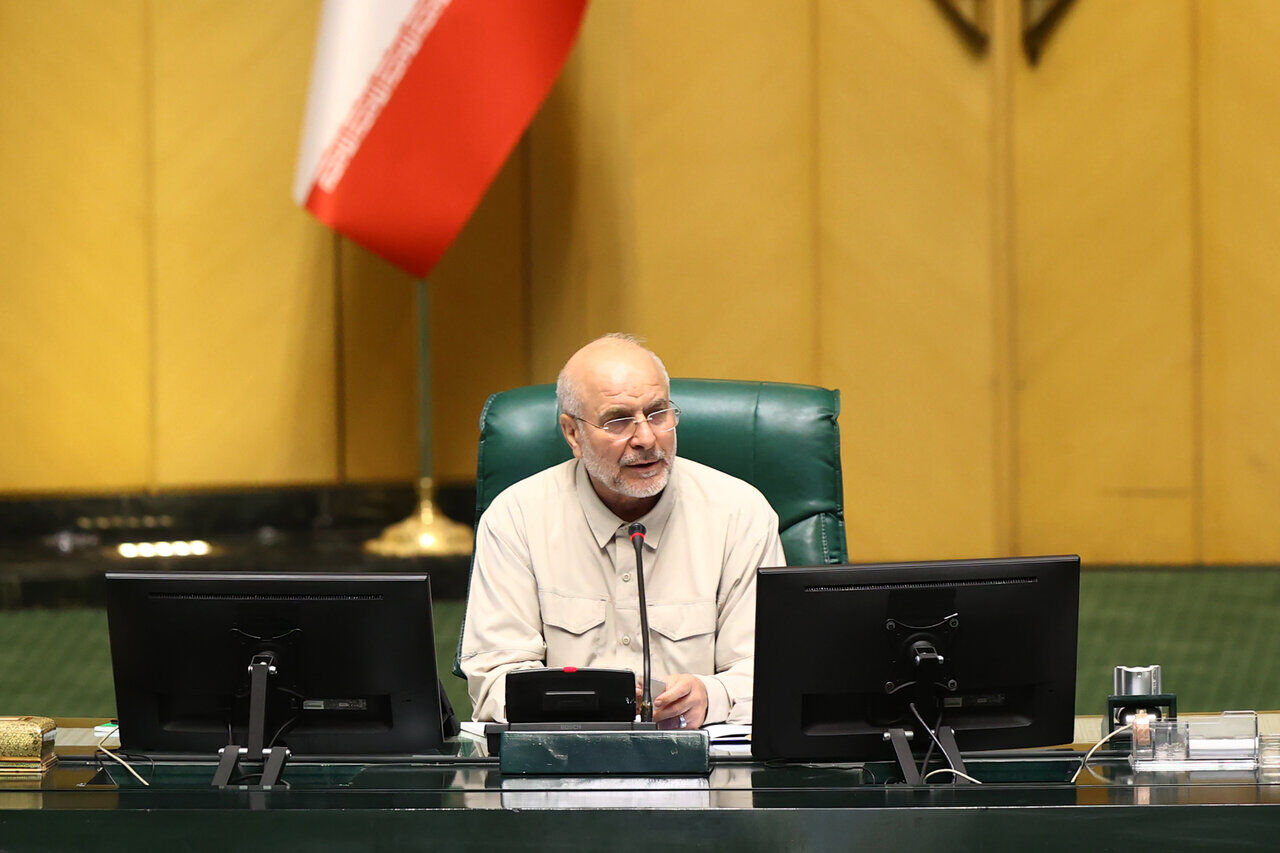 قالیباف: امر جناحی را با هیچ بهانه‌ای بر امر ملی مقدم نکنیم/ ضرورت حمایت از رئیس‌جمهور