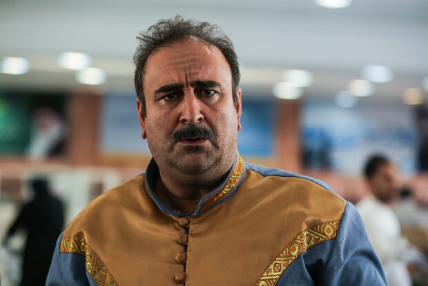 چرا مهران احمدی به پایتخت بازنگشت؟؛ دستمزد و تنابنده مسئله نبودند