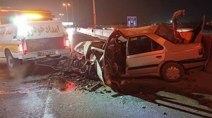 تصادف زنجیره‌ای در بزرگراه قم-تهران؛ ۱۱ نفر مصدوم شدند