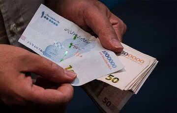 حذف صفرها از پول ملی جدیتر شد/ جزییات یک تغییر دیگر در لایحه در لایحه حذف ۴ صفر از پول ملی حذف صفرها از پول ملی جدیتر شد/ جزییات یک تغییر دیگر در لایحه در لایحه حذف ۴ صفر از پول ملی