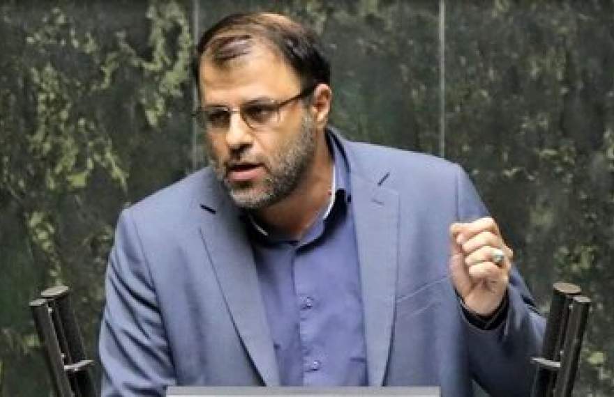 بانک پاسارگاد ۷۴ درصد از تسهیلاتش به اشخاص وابسته است!