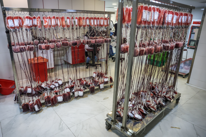 هشدار نارنجی وضعیت ذخایر خونی استان تهران/اهدای خون در اولویت قرار گیرد