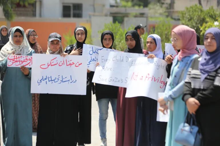 پس از ۲ سال تعطیلی؛ دانشجویان غزه به کلاس های درس رفتند