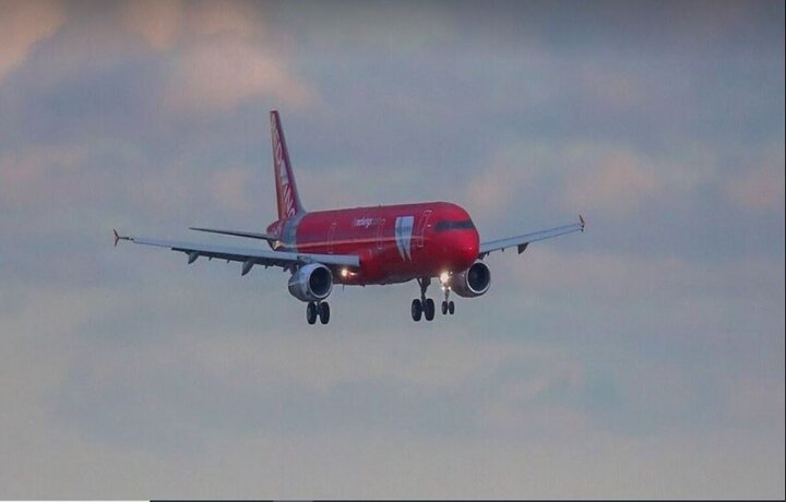 نجات ۴۲۵ سرنشین؛ فرود اضطراری بوئینگ ۷۷۷ در روسیه پس از آتش‌سوزی موتور