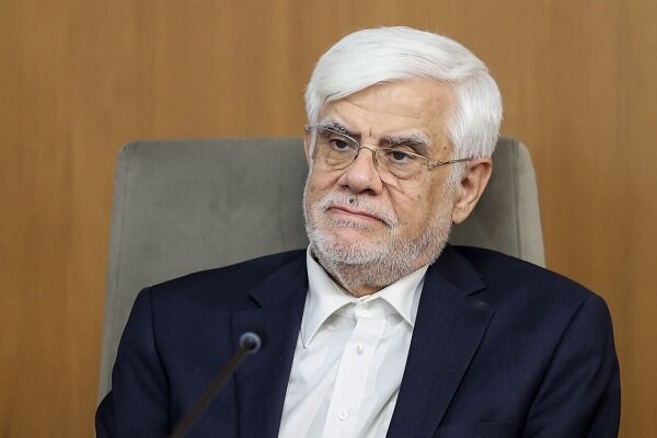 عارف: راهبرد دولت چهاردهم جذب سرمایه ایرانیان خارج از کشور است