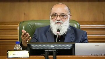 توضیحات چمران درباره واگذاری پادگان ۰۶ به شهرداری/ چمران: تاکسی‌ها نمی‌توانند کرایه اضافه‌تر دریافت کنند