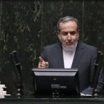 جلسه غیرعلنی مجلس برای بررسی روند مذاکرات با حضور عراقچی و سرلشکر موسوی آغاز شد