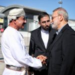 لاریجانی وارد مسقط شد/ دیدار با وزیر دفتر سلطنتی عمان