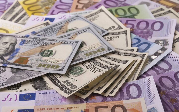 نرخ جدید رسمی دلار و یورو اعلام شد