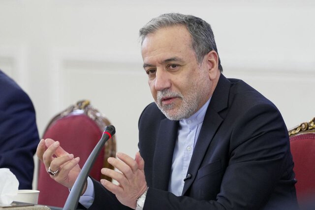 عراقچی: مذاکرات هسته‌ای ایران و آمریکا روز جمعه در مسقط برگزار می‌شود